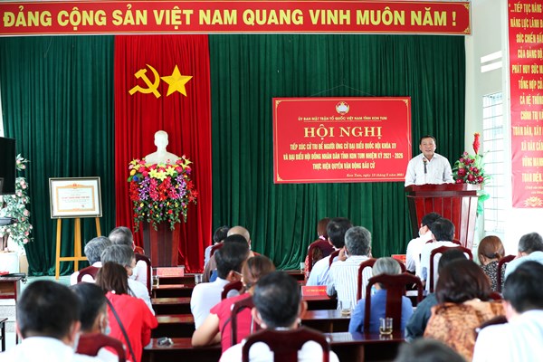 Cử tri Kon Tum quan tâm đầu tư thiết chế văn hóa, thể thao và phát triển du lịch - Anh 1