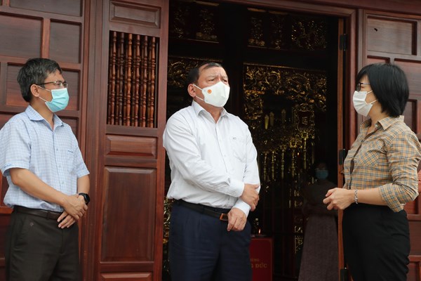 Bộ trưởng Nguyễn Văn Hùng thị sát một số di tích lịch sử ở Gia Lai - Anh 3