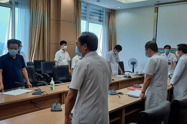 “Cấp phát cho em một anh người yêu với nhé” - Anh 1