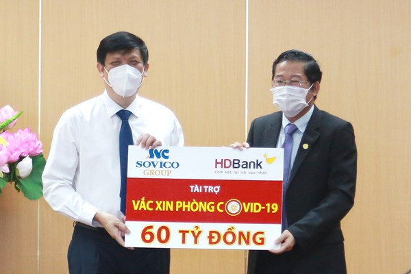 Sovico Group và HDBank ủng hộ 60 tỷ đồng cho chương trình vaccine phòng ngừa Covid-19 - Anh 3