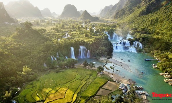 Quỹ hỗ trợ phát triển du lịch: Sẽ được ngân sách Trung ương đảm bảo - Anh 1