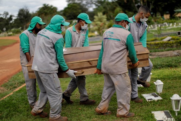 Mỹ Latinh và Caribê: “Vùng trũng” tử vong vì Covid-19 của thế giới - Anh 1