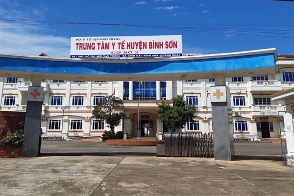 Quảng Ngãi: Bệnh nhân duy nhất nhiễm Covid-19 được xuất viện - Anh 2