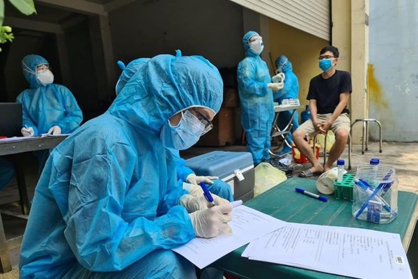 Tìm được mối liên quan giữa 2 chùm ca bệnh tại TP.HCM - Anh 1