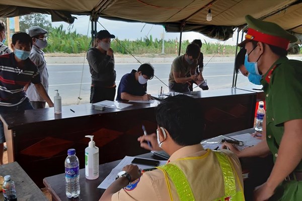 Quy định quản lý người từ các địa phương có dịch bệnh Covid-19 đến Quảng Nam - Anh 2