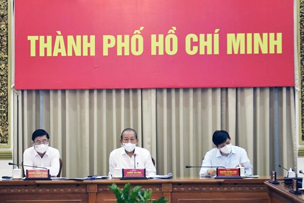 TP.HCM: Cần có phương án đảm bảo năng lực cách ly cho 30.000 người - Anh 1