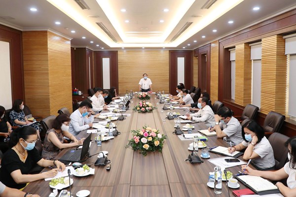 Bộ trưởng Nguyễn Văn Hùng: Muốn định vị thương hiệu, các bảo tàng phải quyết liệt với những vấn đề sống còn - Anh 1