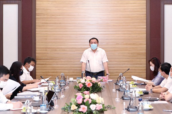Bộ trưởng Nguyễn Văn Hùng: Muốn định vị thương hiệu, các bảo tàng phải quyết liệt với những vấn đề sống còn - Anh 2
