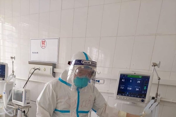 Trung tâm Hồi sức tích cực Bắc Giang đã tiếp nhận 15 bệnh nhân nặng - Anh 1