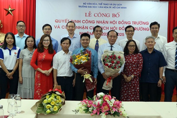 Trường ĐH Văn hóa TP.HCM nhận hồ sơ ĐKXT học bạ đến ngày 9.7 - Anh 4