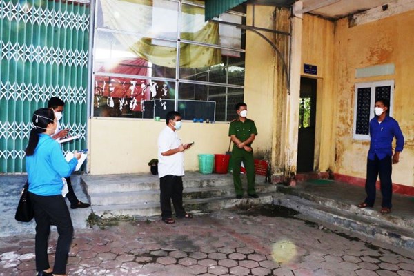 Hà Tĩnh “căng mình” chống dịch Covid-19 - Anh 3