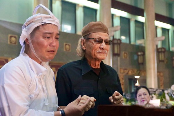 Hồi ức của giới văn nghệ sĩ về đạo diễn Lê Cung Bắc - Anh 2