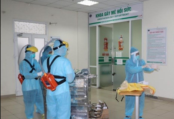 Tiết kiệm, sáng tạo trong phòng, chống dịch Covid-19: Bài 2: Những sản phẩm “made in Vietnam” giá thành rẻ, chất lượng cao - Anh 1