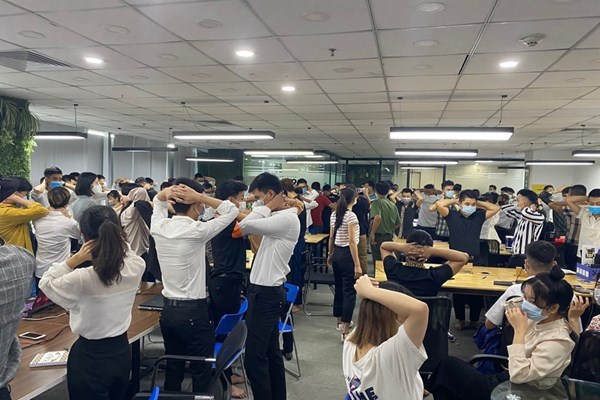 Hải Phòng:   Sử dụng sàn giao dịch ngoại hối chiếm đoạt tài sản của người tham gia - Anh 1