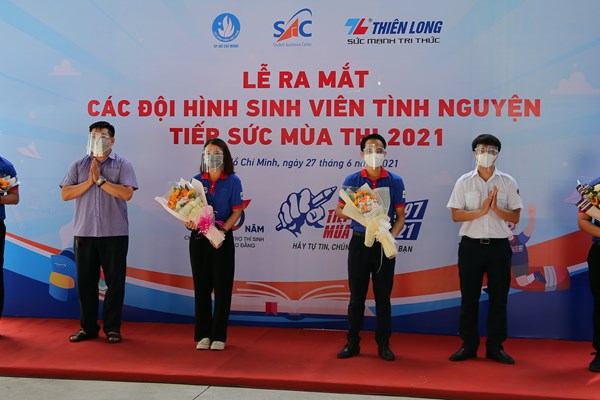 TP.HCM: Hơn 8.700 sinh viên tình nguyện Tiếp sức mùa thi 2021 - Anh 1