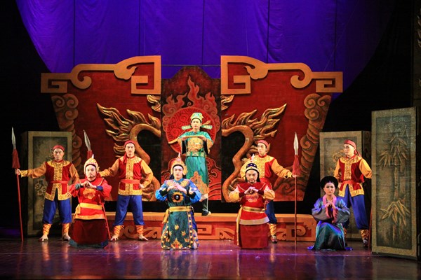 Hỗ trợ cho nghệ sĩ và hướng dẫn viên du lịch bị ảnh hưởng do dịch Covid-19 - Anh 2