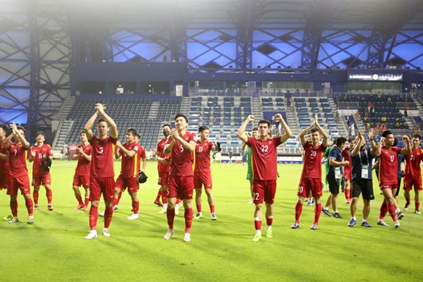 Đối thủ của tuyển Việt Nam vòng loại thứ ba World Cup 2022: “Thái độ” hơn trình độ ? - Anh 1