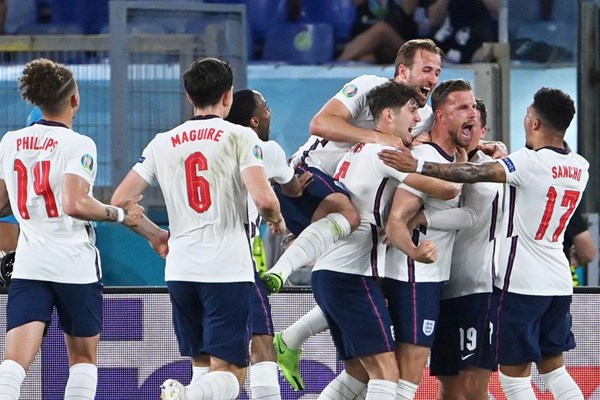 EURO 2020: Tuyển Anh gặp Đan Mạch ở bán kết - Anh 1