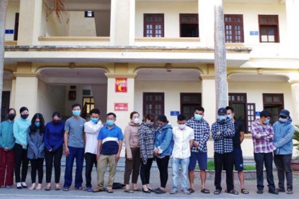 Hà Tĩnh: Phá đường dây lô đề, bắt giữ 35 đối tượng - Anh 1