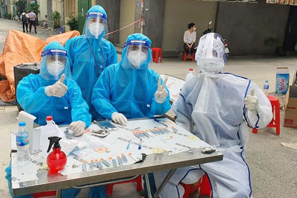 TP.HCM: Đưa vào hoạt động 4 bệnh bệnh viện dã chiến thu dung điều trị Covid-19 với 12.000 giường - Anh 4