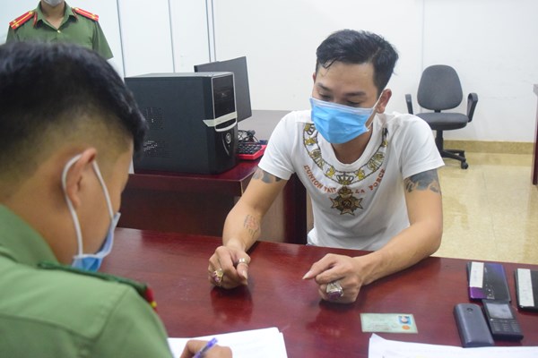 TT-Huế: Triệt phá đường dây đánh bạc gần 100 tỉ đồng - Anh 1
