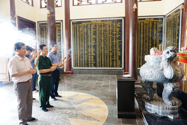 Có một di tích tưởng niệm liệt sĩ Hà Nội ở Chư Tan Kra - Anh 1