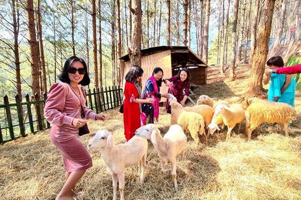Phát triển du lịch nông thôn: Phải đảm bảo nguyên tắc chia sẻ lợi ích - Anh 1