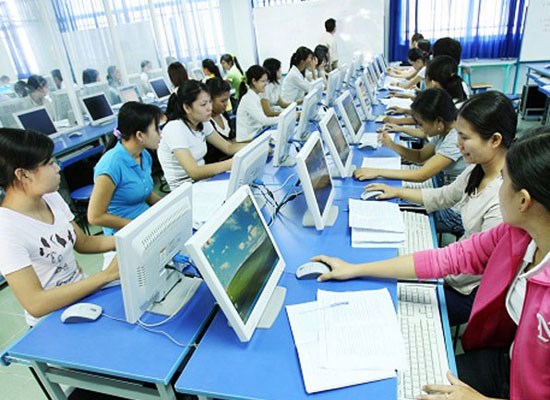 Phát triển văn hóa truyền thông vì sự hoàn thiện nhân cách của con người - Anh 1