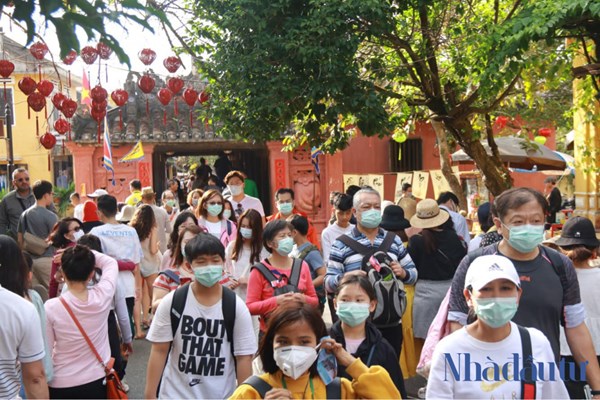 Bảo tồn, phát huy giá trị di sản gắn với phát triển du lịch - Anh 7