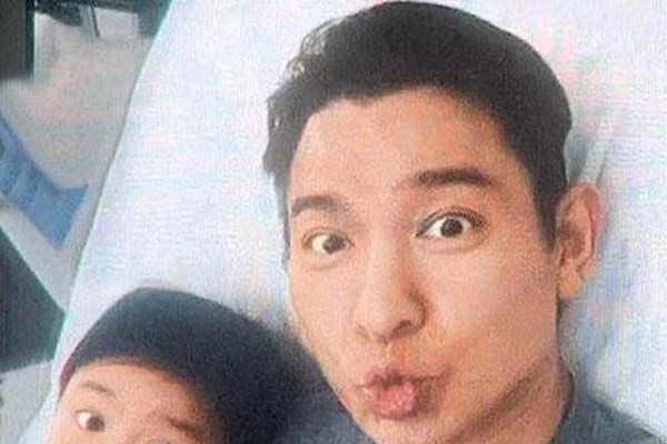 60 tuổi, Lưu Đức Hoa vẫn giữ vững phong độ 