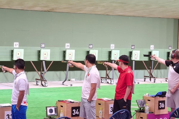 Olympic Tokyo: Xạ thủ Hoàng Xuân Vinh thi đấu nỗ lực tại vòng loại - Anh 2