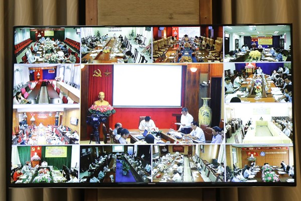 Hỗ trợ người bị ảnh hưởng bởi dịch Covid-19: Phải nhanh chóng, kịp thời - Anh 1
