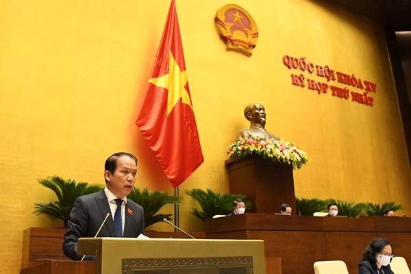 Quốc hội thông qua nhiều Nghị quyết quan trọng - Anh 4