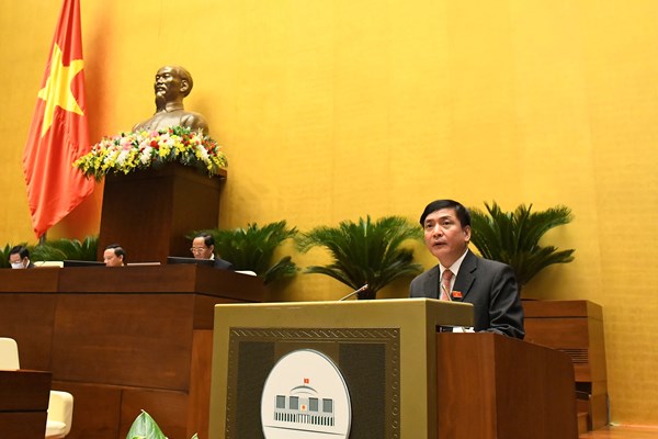 Quốc hội thông qua nhiều Nghị quyết quan trọng - Anh 3