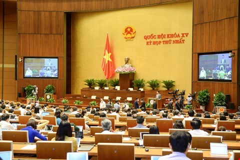 Cơ cấu thành viên Chính phủ gồm 27 thành viên, có 4 Phó Thủ tướng, 18 Bộ trưởng - Anh 1