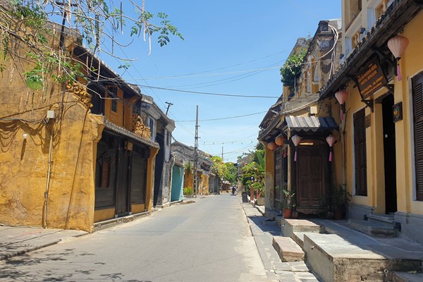 Hội An giãn cách toàn thành phố theo Chỉ thị 16 từ 6 giờ ngày 31.7 - Anh 1