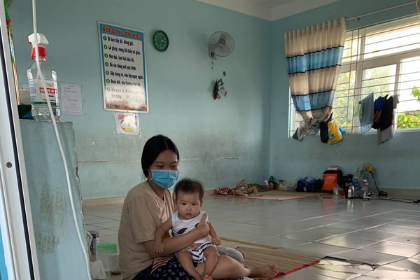 Diễn viên mắc Covid-19 Minh Đức vận động trao quà trong khu cách ly - Anh 7