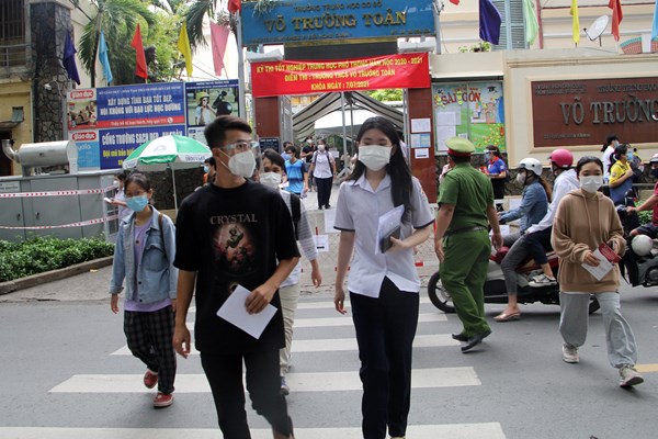 TP.HCM không tổ chức thi tốt nghiệp THPT đợt 2 - Anh 1