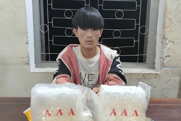 Điện Biên: Phá thành công chuyên án, bắt 1 đối tượng thu 2kg ma túy đá - Anh 1