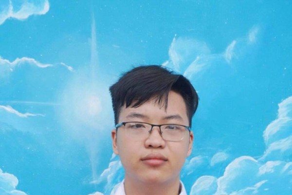Chủ nhân Huy chương Vàng Olympic Hóa học Quốc tế và biệt danh 