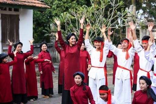 Đầu tư cho sự nghiệp văn hóa ở địa phương còn thấp - Anh 2