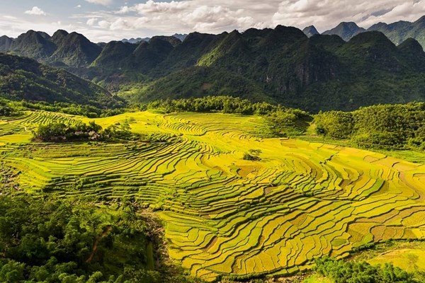 Hãy cùng khám phá 3 điểm đến hấp dẫn của Xứ Thanh khi hết dịch - Anh 4