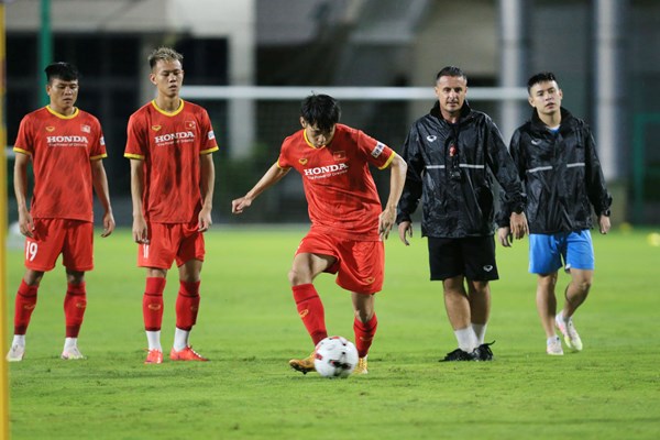 Vòng loại U23 châu Á 2022: Bảng đấu của tuyển U23 Việt Nam chỉ còn 3 đội - Anh 2