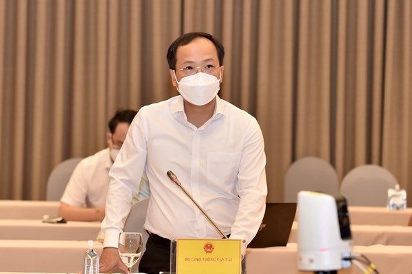 Các Bộ, ngành cùng vào cuộc tháo gỡ khó khăn cho doanh nghiệp - Anh 4