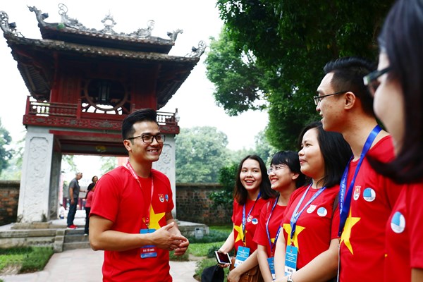 Xây dựng, phát triển văn hóa và con người Việt Nam là một trong những nhiệm vụ trọng tâm - Anh 1