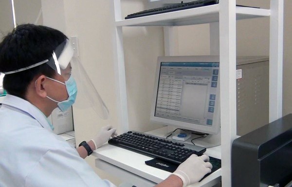 Xét nghiệm định lượng kháng thể sau khi tiêm vắc xin ngừa Covid-19 - Anh 2