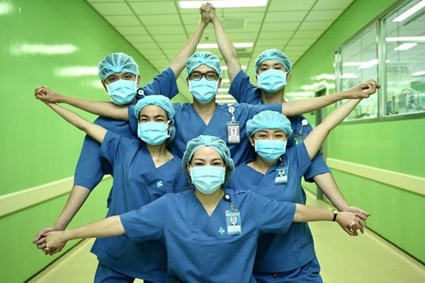 Phát huy sức mạnh của văn hóa, con người Việt Nam trong cuộc chiến chống dịch Covid-19 hiện nay - Anh 1