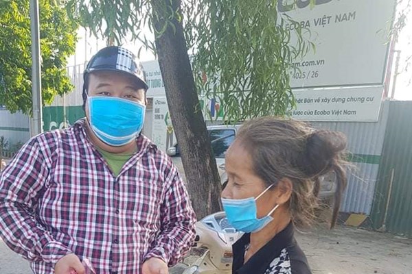 Quá khó khăn, người lao động tự do phải lên mạng kêu cứu - Anh 1