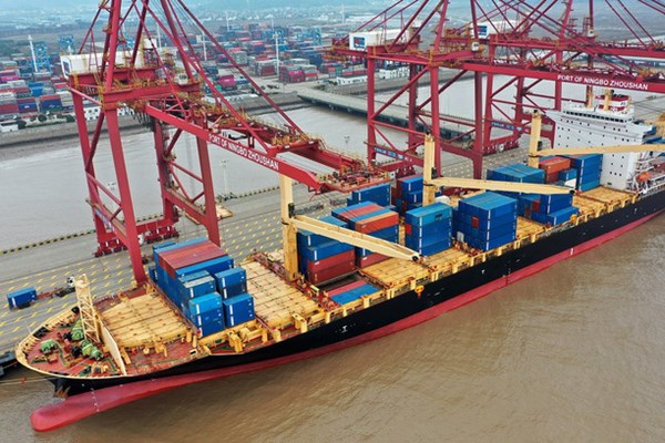 Mối lo gián đoạn chuỗi cung ứng toàn cầu - Anh 1