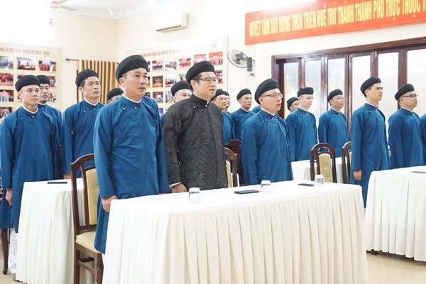 Đẩy mạnh xây dựng thương hiệu “Huế- Kinh đô Áo dài Việt Nam” - Anh 2